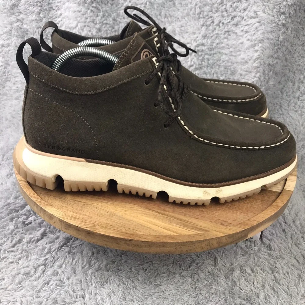 Cole Haan 4.ZeroGrand Waterproof City Chukka Boots Mens 9M Brown Suede C34044‎